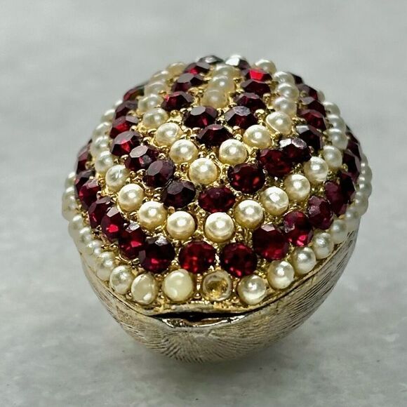 Rhinestone & Faux Pearl Beads Embellished Hinge Trinket Box Gold-tone Red 2" - Picture 2 of 5